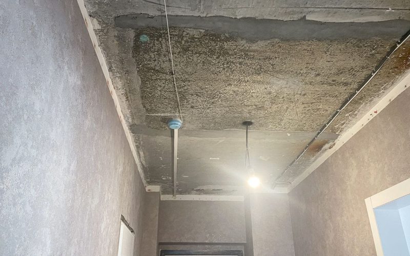 Натяжной потолок в детской 8 м2