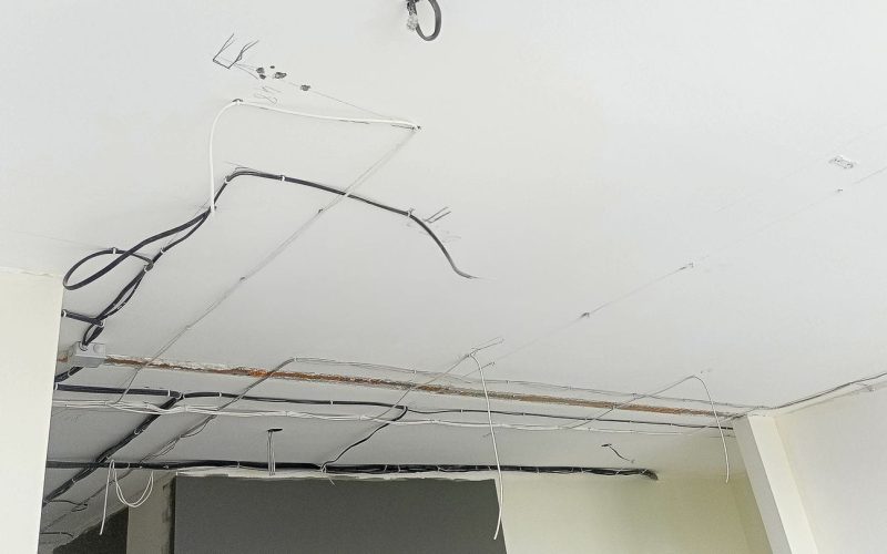 Натяжной потолок в квартире 32 м2